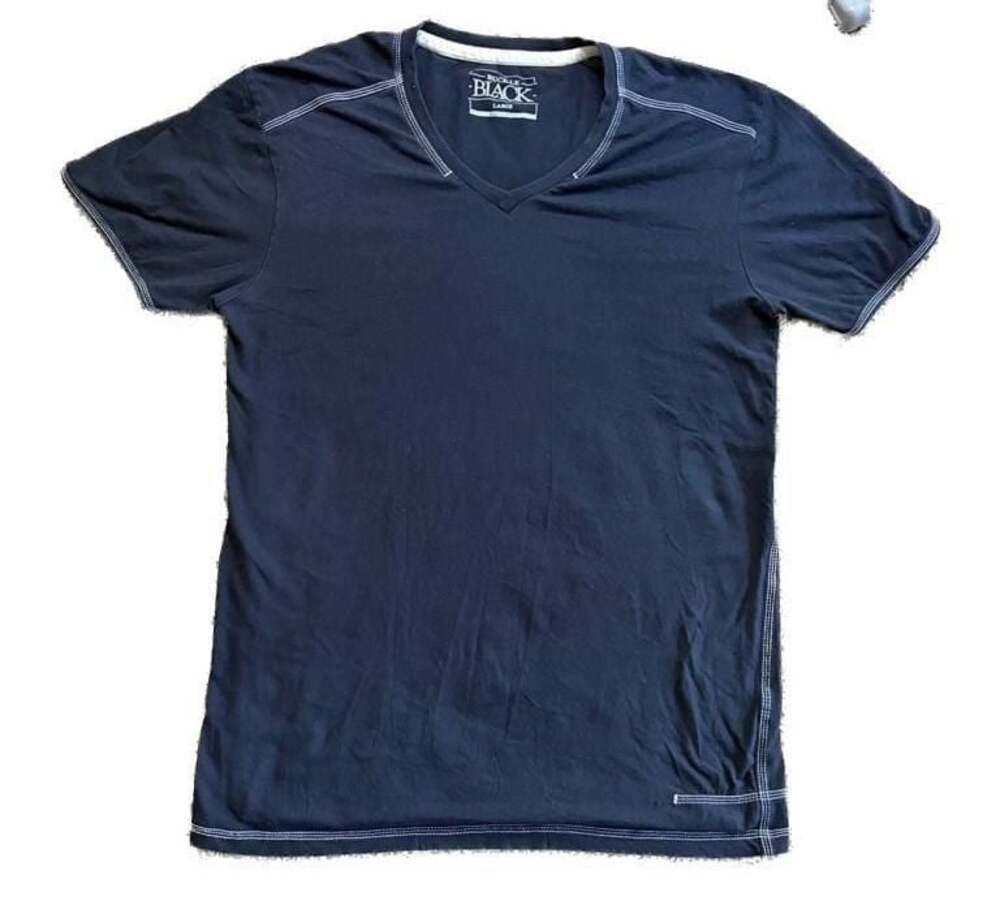 Buckle Black Men's V-Neck T-Shirt with Contrast Stitching